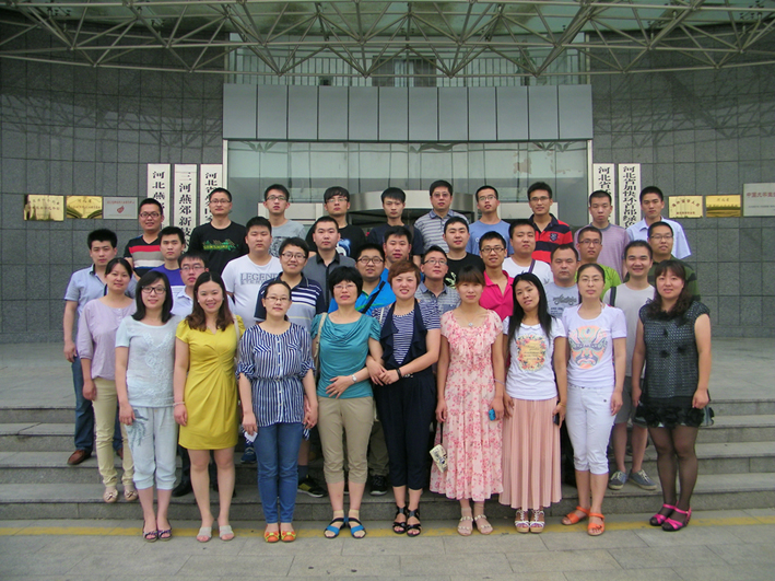 2013年6月第五期培训合影.JPG 2013年6月第五期培训合影.JPG