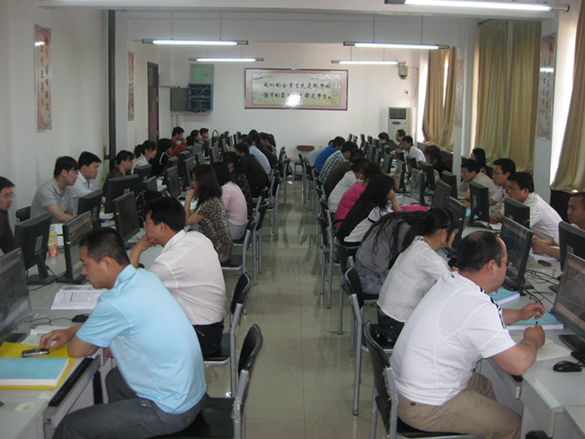 风韵犹存熟妇一区二区三区