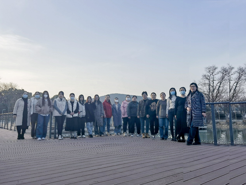 风韵犹存熟妇一区二区三区